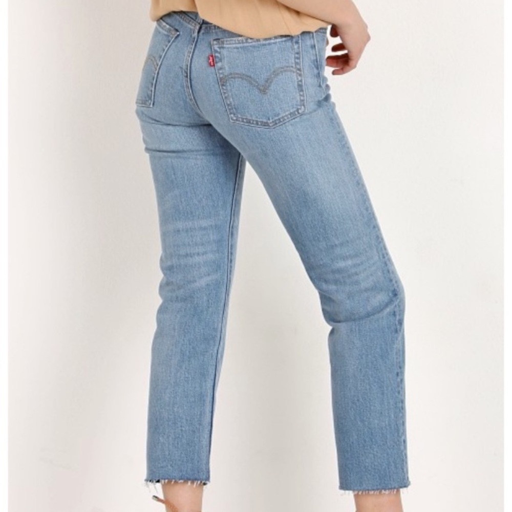 Levi’s Wedgie Straight Leg Jeans in Rough Tide